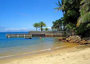 Praia da Biscaia em Angra dos Reis