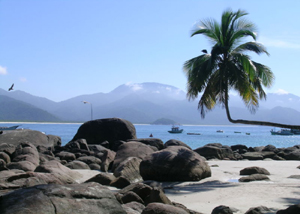 Praia do Aventureiro em Angra dos Reis