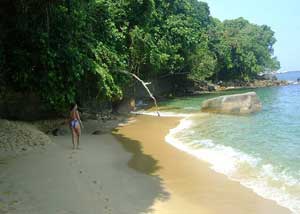 Praia de Maciéis em Angra dos Reis