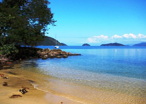 Praia da Vila Velha em Angra dos Reis