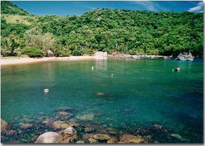 Praia da Longa em Angra dos Reis